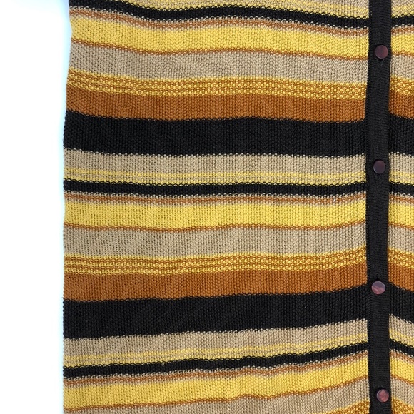 Finity Striped Short Sleeve Sweater Set - Picture 7 of 16